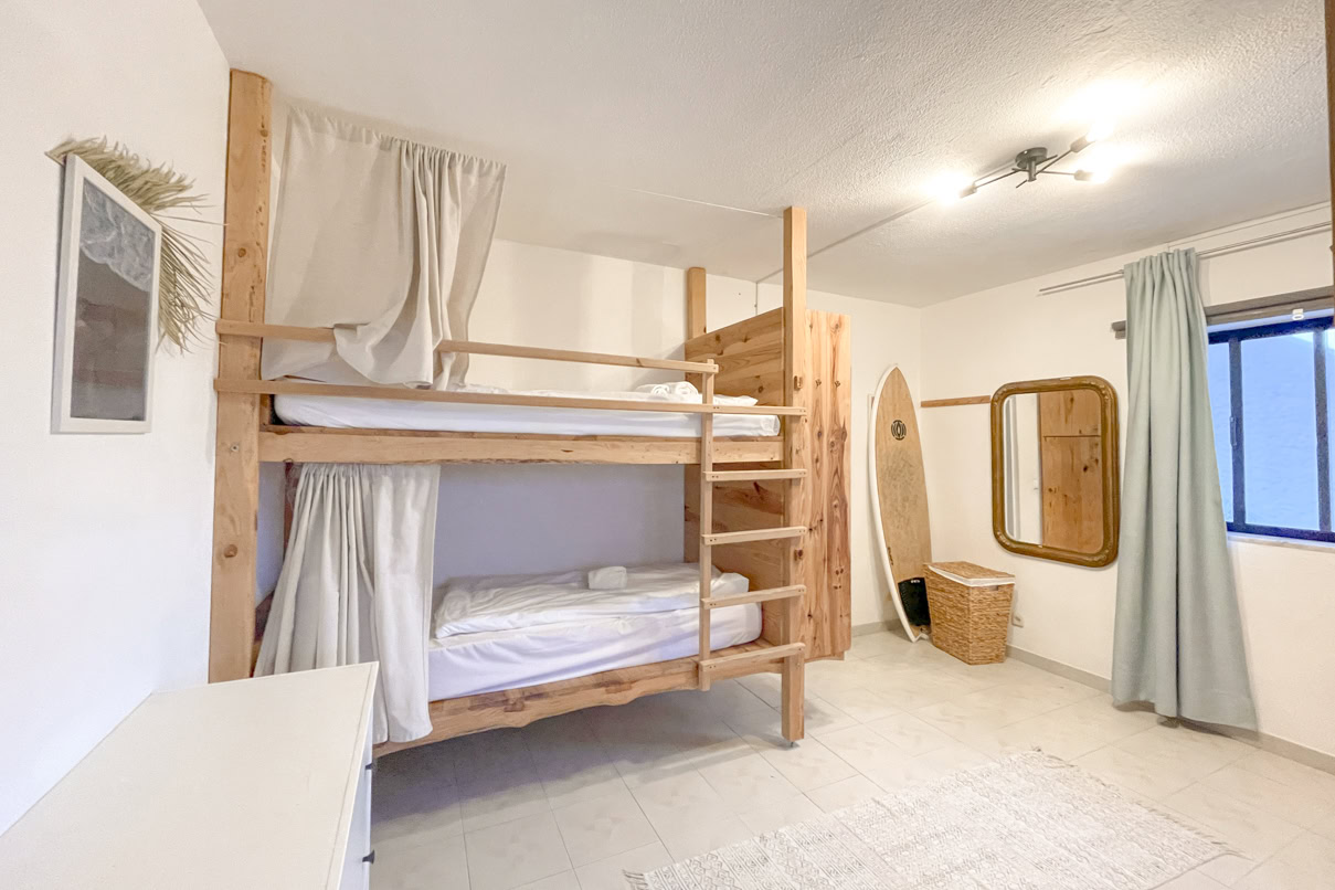 aws_camp_Dorm Rooms_3