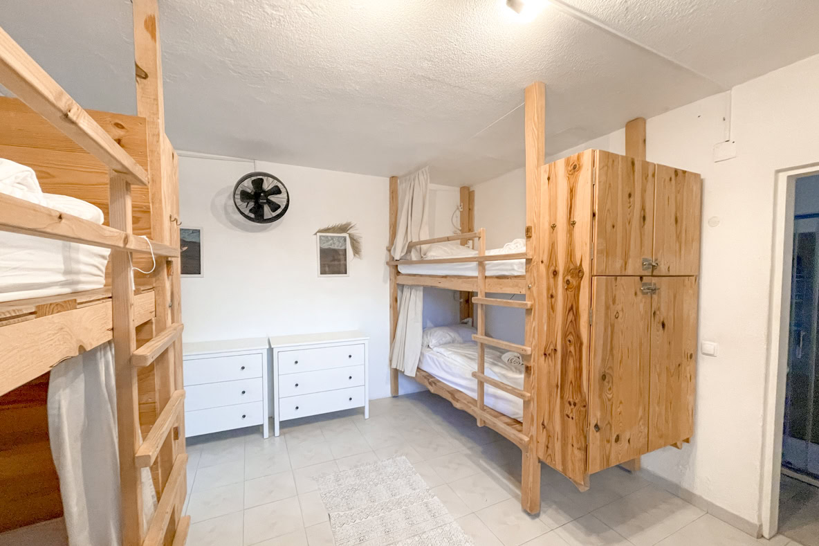 aws_camp_Dorm Rooms_4