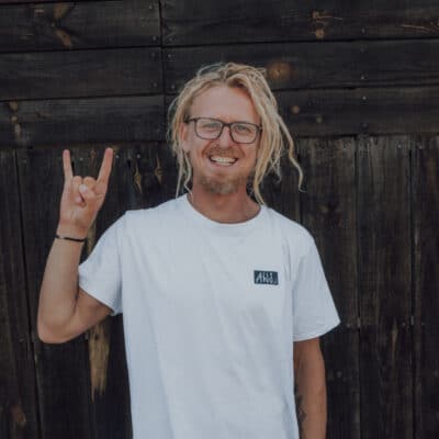 Emil, Surf Instructor