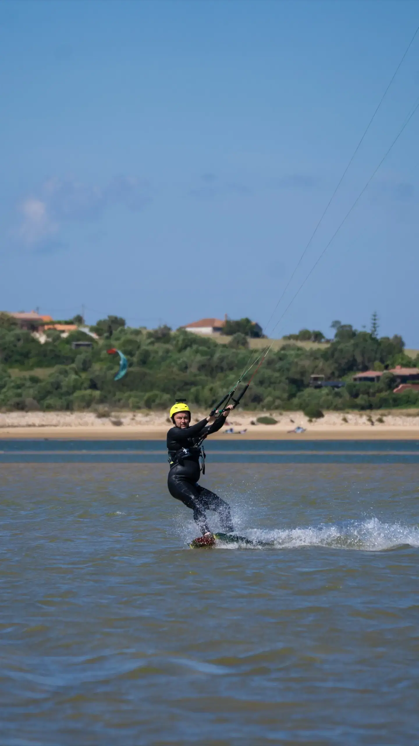 Ria de Alvor lagoon near Lagos, Algarve — flat water kitesurf location with afternoon thermal wind